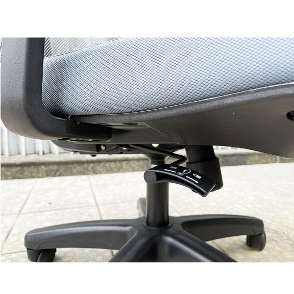 Ghế văn phòng lưng lưới ZM1081-04